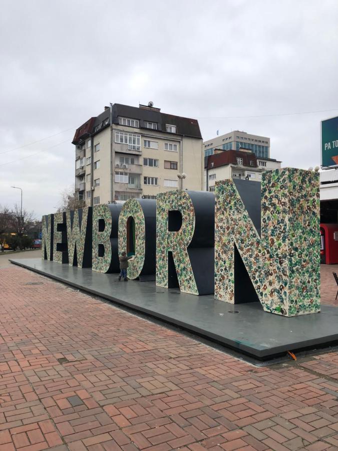 Prishtina Newborn Abc Room Пристина Екстериор снимка